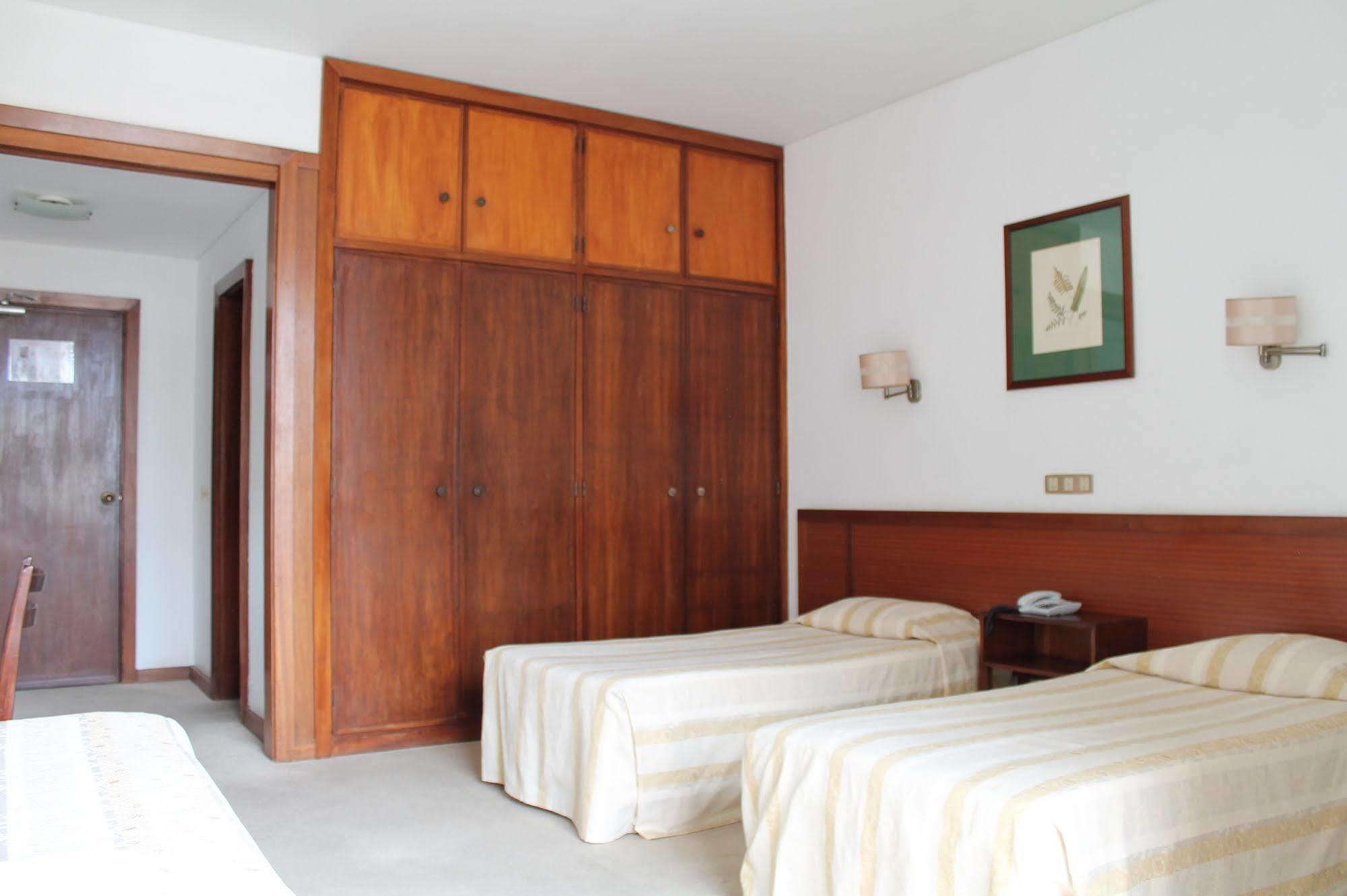 Residencial Greco Hotel Funchal  Buitenkant foto